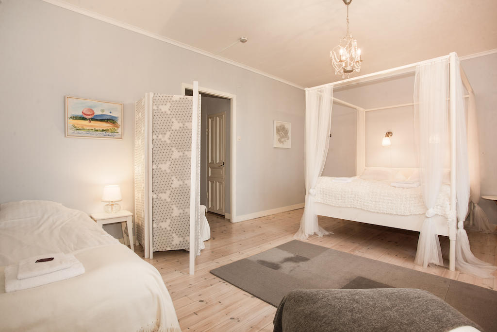 Wij Traedgardar Hotel Ockelbo Room photo